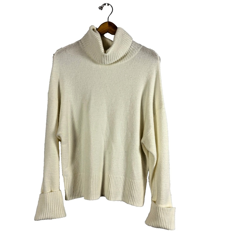 Express Womens Turtleneck Sweater M Ivory Soft Cozy Basic Minimalist Timeless